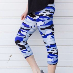 Capri Leggings, S/M (Size 4-12)